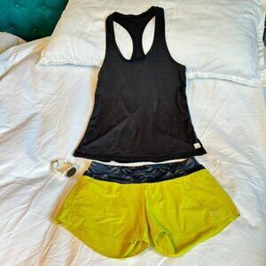 Vuori Lux Performance Tank, Black, Size S